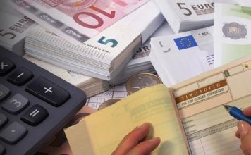 Τέλος επιτηδεύματος για χιλιάδες επαγγελματίες