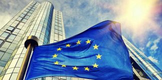 Κομισιόν: Ανάπτυξη 1,9% και σημαντική μείωση της ανεργίας το 2018
