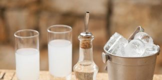 Πρωτοβουλίες για την προστασία και ενίσχυση των αλκοολούχων
