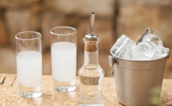 Εξαιρετική χρονιά το 2022 για τα ελληνικά αποστάγματα Πρωτοβουλίες για την προστασία και ενίσχυση των αλκοολούχων