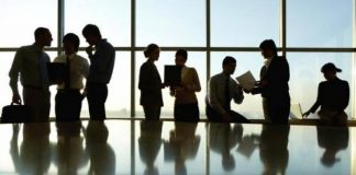 Λιανικό εμπόριο: Αυξάνονται οι θέσεις και οι ώρες εργασίας