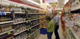 Αύξηση τιμών σε τρόφιμα και καπνικά