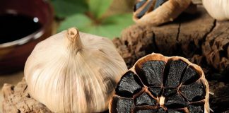 Food Trend: Ρίχνουν "μαύρο" στο παραδοσιακό σκόρδο