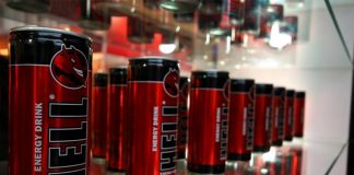 Νέο Hell Energy με γεύση δαμάσκηνο και αχλάδι