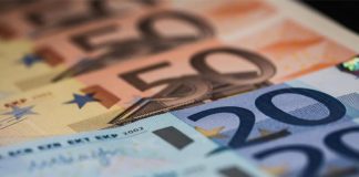 "Ανακούφιση" για τις επιχειρήσεις το τέλος των capital controls