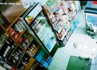 Ο σεισμός διέλυσε τα πάντα σε μίνι μάρκετ στη Ζάκυνθο