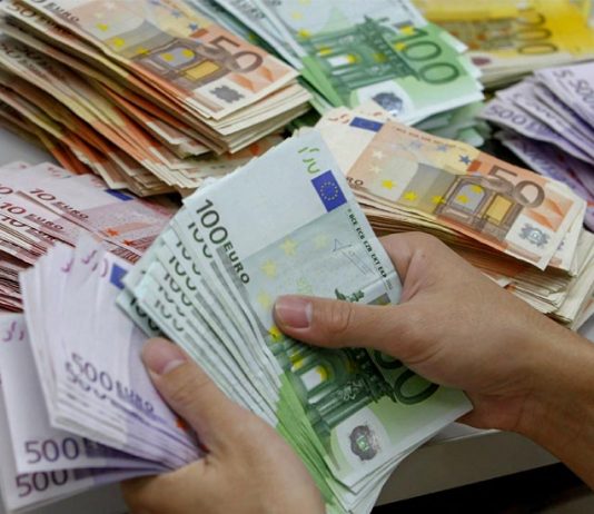 2.500 αλλοδαπές επιχειρήσεις βγάζουν λεφτά στην Ελλάδα
