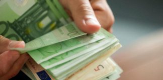 Στα 50,67 ευρώ το μέσο ημερομίσθιο στην Ελλάδα