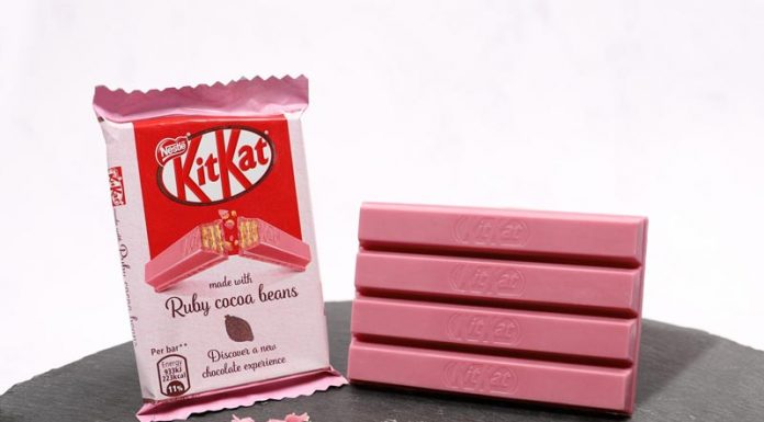 «Έφτασε» η KitKat Ruby στα ελληνικά μίνι μάρκετ