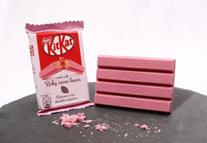 «Έφτασε» η KitKat Ruby στα ελληνικά μίνι μάρκετ