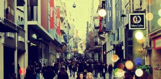 «Σαρωτικοί» έλεγχοι στην Αθήνα ενόψει Χριστουγέννων