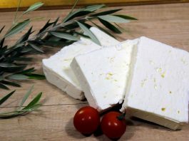 Φέτα από… χρυσάφι τον Οκτώβριο "Έκλεισε" η συμφωνία για τη Διεπαγγελματική Οργάνωση Φέτας