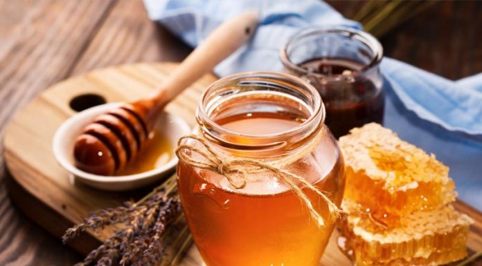 "Στροφή" στο ελληνικό μέλι λόγω κορονοϊού