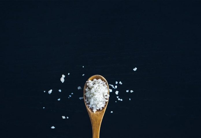 Τρόφιμα με λιγότερο αλάτι προτείνει ο ΕΦΕΤ