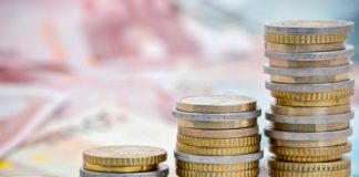 Με 30 ευρώ το μήνα "ανοίγει" η πλατφόρμα των 120 δόσεων