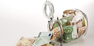 Αύξηση 762 εκατ. ευρώ στις καταθέσεις των επιχειρήσεων