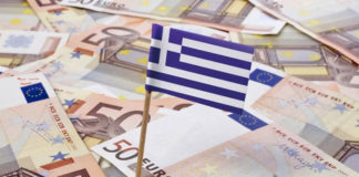 Αύξηση καταθέσεων για επιχειρήσεις και νοικοκυριά