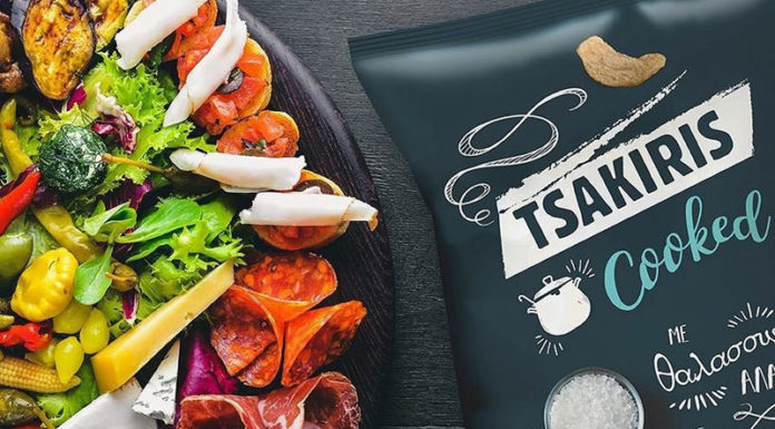Tsakiris Cooked σε τρεις γεύσεις