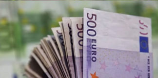 "Εξαφανίστηκαν" 40.000 ευρώ από σούπερ μάρκετ των Φαρσάλων