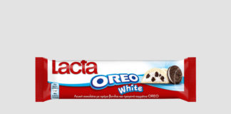 Λευκή μπάρα Lacta με μπισκότα Oreo