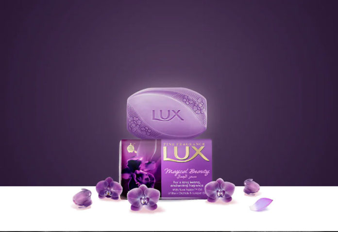 Νέα σαπούνια Lux σε τρεις τύπους