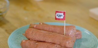 Foodelco: Λουκάνικο για vegan στην ελληνική αγορά