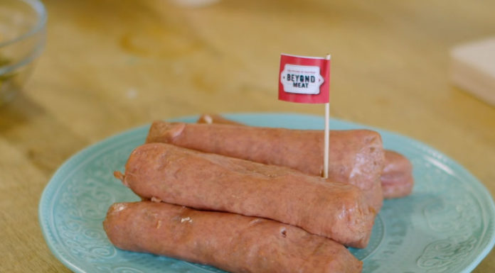 Foodelco: Λουκάνικο για vegan στην ελληνική αγορά