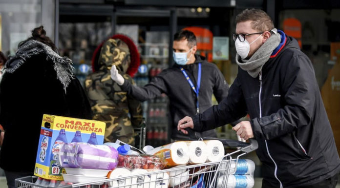 Αύξηση των πωλήσεων στο λιανεμπόριο τροφίμων