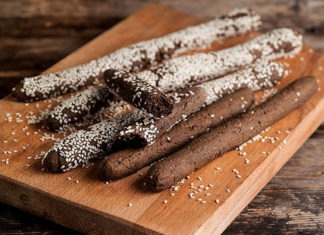 Food trend: Προϊόντα από χαρούπι "κερδίζουν" τα ράφια