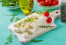 Στα ύψη η τιμή της φέτας – “Καμπανάκι” για ελλείψεις έως το τέλος του έτους