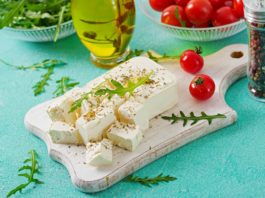 Στα ύψη η τιμή της φέτας – “Καμπανάκι” για ελλείψεις έως το τέλος του έτους