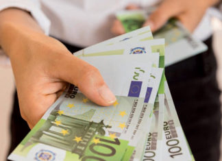 Ενισχύονται με νέα μέτρα ευάλωτα νοικοκυριά και επιχειρήσεις