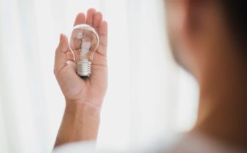 Χρέη στο ρεύμα: Ποιοι χάνουν το δικαίωμα αλλαγής παρόχου