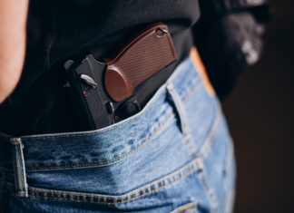 Εξιχνιάστηκε υπόθεση με ληστείες περιπτέρων υπό την απειλή όπλου στον Πειραιά