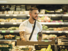 Λιανεμπόριο: Τρόφιμα και ποτά οδηγούν την ανάπτυξη