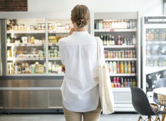 Καταναλωτικές συνήθειες: Περισσότερη αισιοδοξία με έμφαση στην τιμή