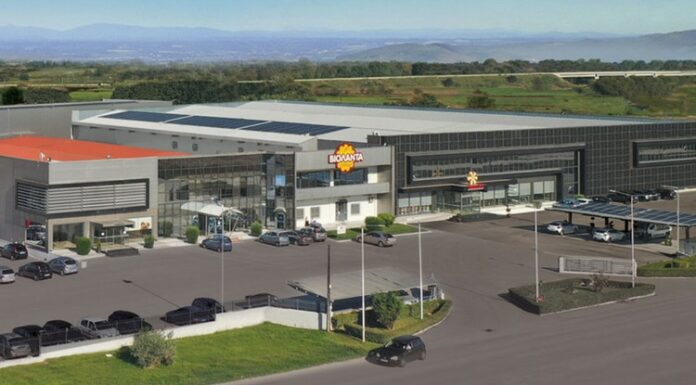 Σε πένθος τα Τρίκαλα – Συνεχίζονται οι έρευνες για τα αίτια της έκρηξης στη Βιολάντα