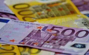 Eurostat: Η Ελλάδα πέτυχε τη μεγαλύτερη μείωση χρέους στην ΕΕ