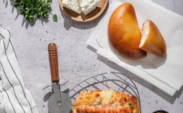 Milk Bread & Soft Buns από την Ioniki